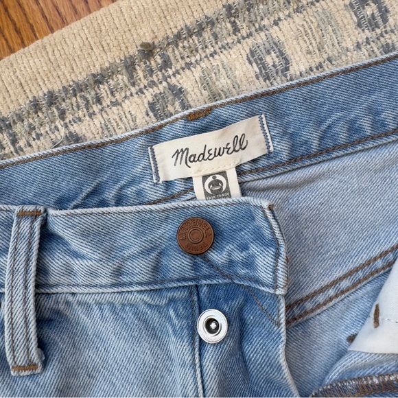 Madewell Curvy Relaxed Button Fly Denim Shorts Size 27 - Picture 5 of 5